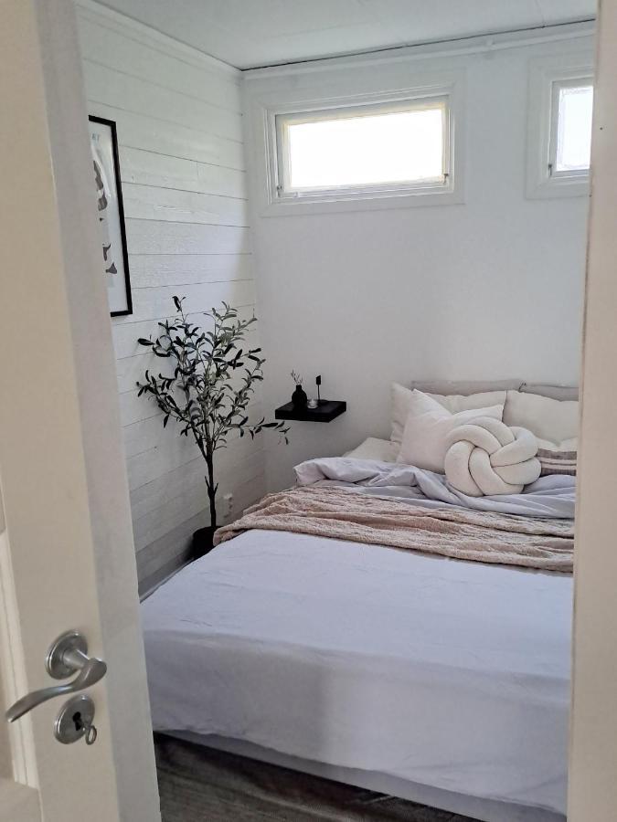 Attefallshuset Hyllinge Esterno foto